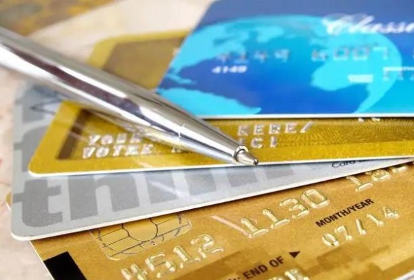 迪庆兴业银行信用卡客服电话,兴业银行信用卡如何申请办理？