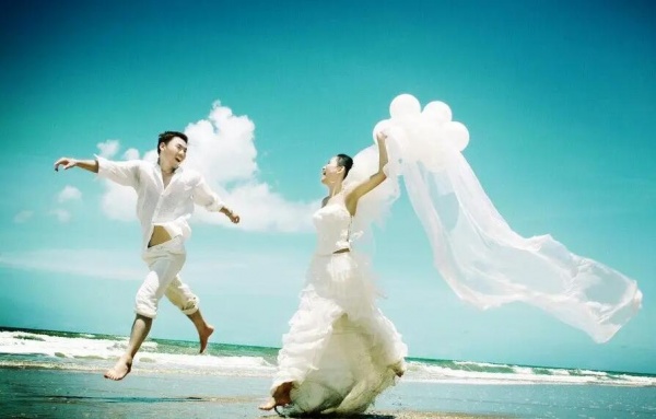 盘点邯郸时尚经典专业承接婚纱摄影，家具家居摄影，婚礼摄影，婚礼跟拍